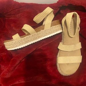 Espadrilles